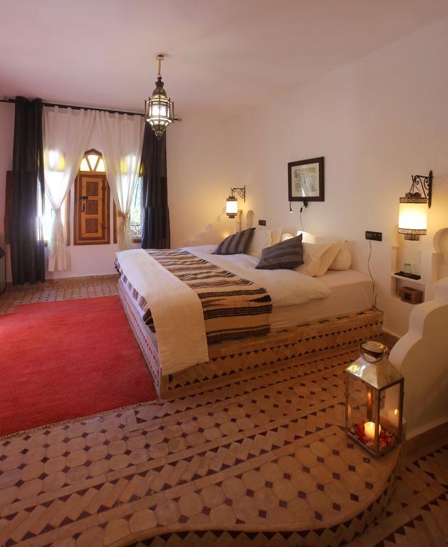 Auberge Chez Pierre Boumalne Buitenkant foto