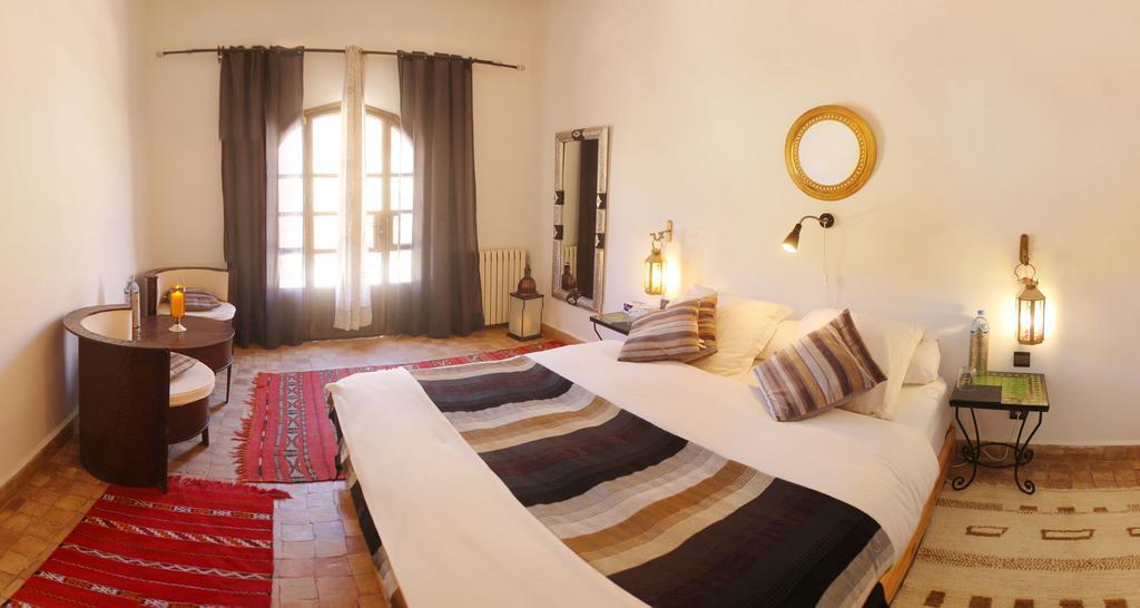 Auberge Chez Pierre Boumalne Kamer foto
