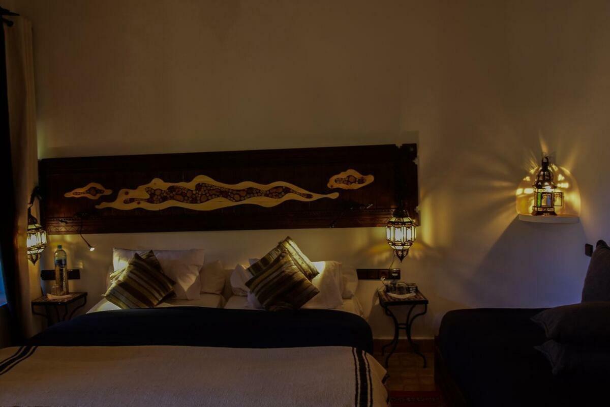 Auberge Chez Pierre Boumalne Buitenkant foto