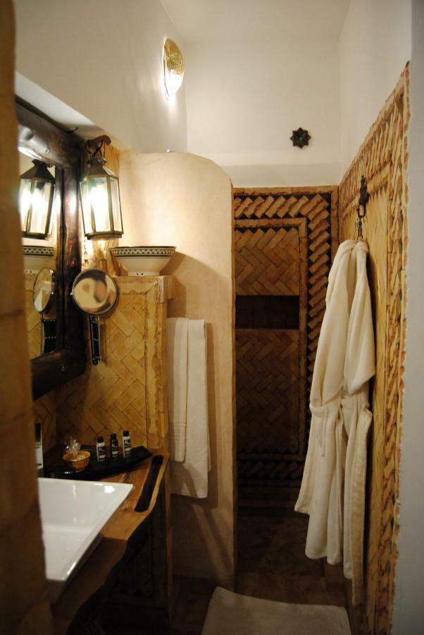 Auberge Chez Pierre Boumalne Buitenkant foto